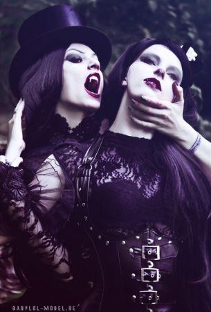 Babylol Model - Gallery - Gothic: DSC_7409x